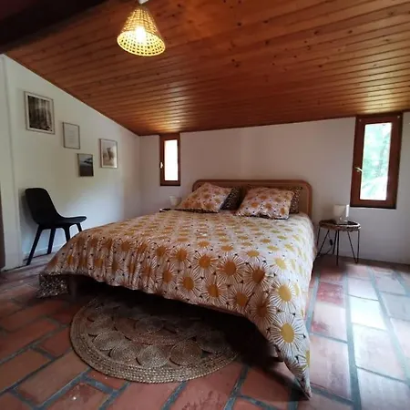 Ferienhaus Gite Dans Un Ecrin De Verdure